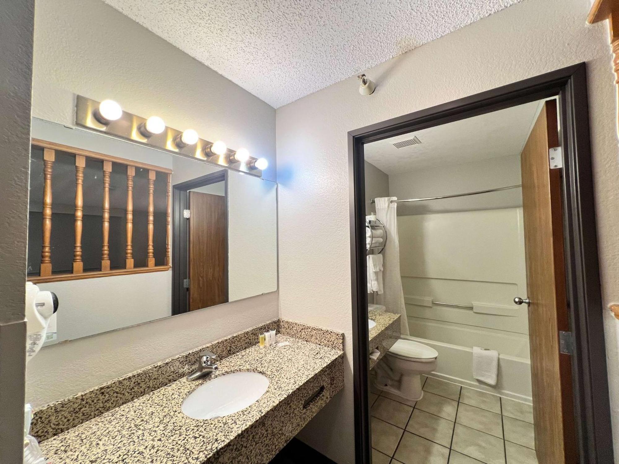 Antelope Inn & Suites Clearfield Luaran gambar